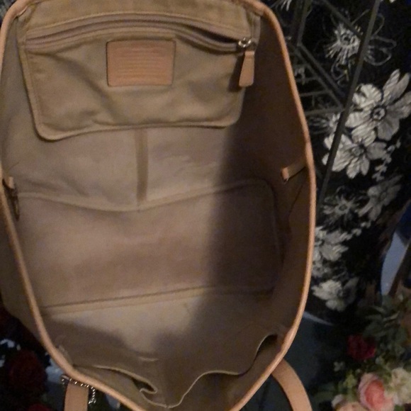 Coach Tote - Picture 2 of 4